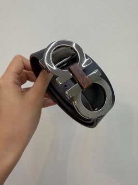 Salvatore Ferragamo Black Leather Belt with Gunmetal Double-Gancini size 3.5*80